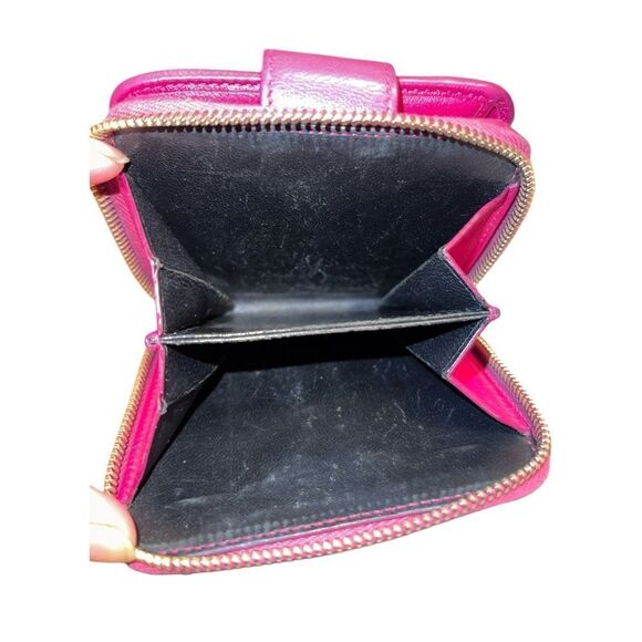 Authentic Yves Saint Laurent Calfskin Belle French Wallet In Fuchsia - Picture 10 of 15